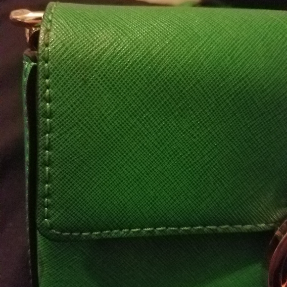 Small Michael Kors crossbody/shoulder bag - Picture 7 of 11